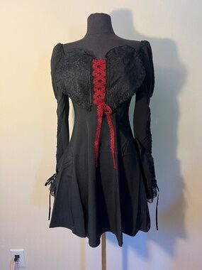 Dark in Love Queen Of Hearts Mini Dress
